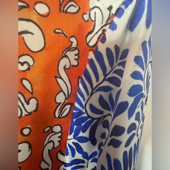 Escada 💯 Silk Blouse - Picture 5 of 9